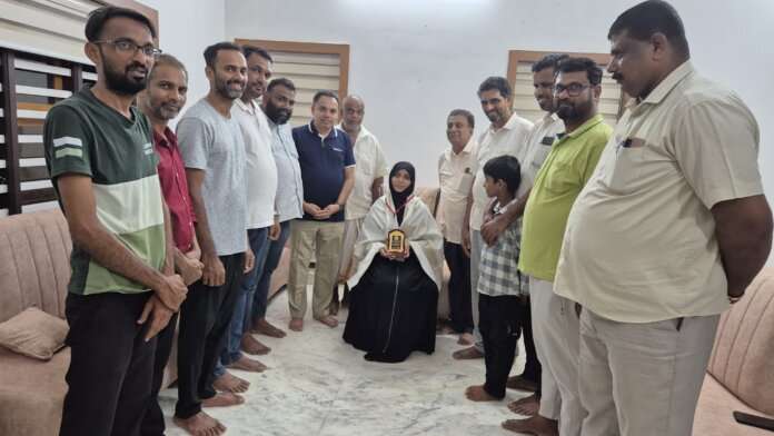 e427e02d-a3ef-40fe-8b72-282951bf86d5