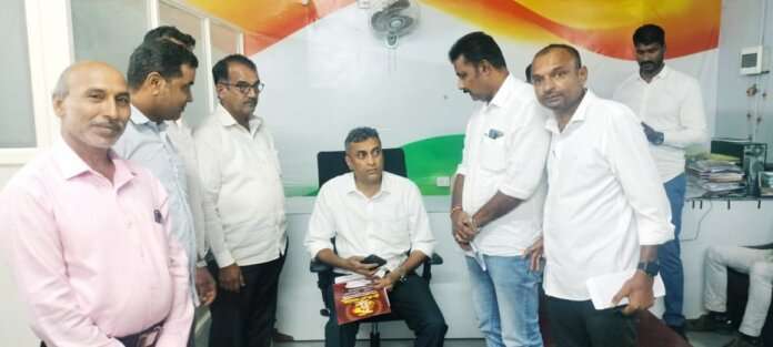 f09f55e9-f28f-4870-8a81-89ca9c7d9d1a