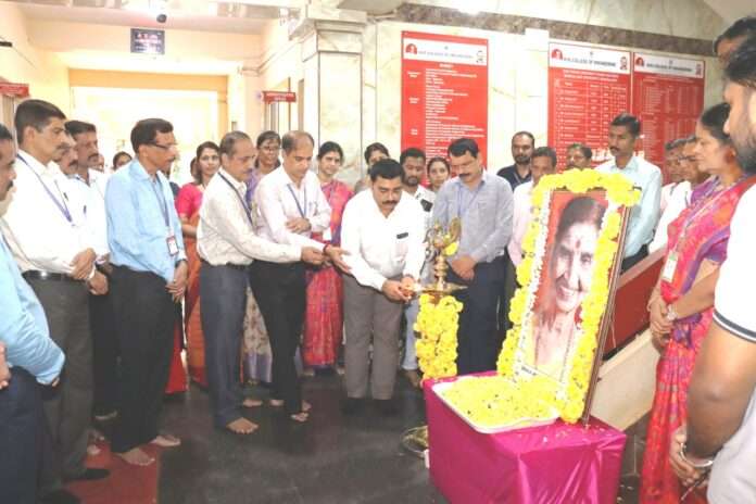 12a67c4b-415c-42b3-b8de-eb46aa911758