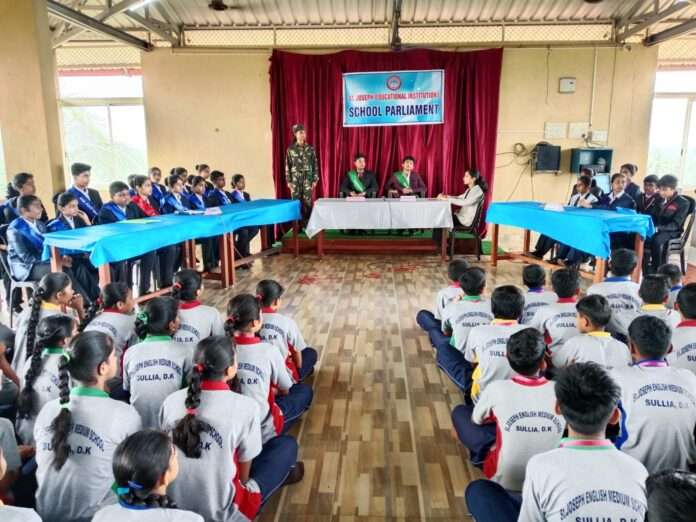 b2a81c38-b924-45d4-9660-4bc8cc2f4425