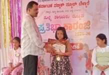 ತಾಲೂಕು ಮಟ್ಟದ ಪ್ರತಿಭಾ ಕಾರಂಜಿ, ಕಿರಿಯರ ವಿಭಾಗದ ದೇಶಭಕ್ತಿಗೀತೆಯಲ್ಲಿ ಯಶ್ವಿಕ ಕುಂಟಿನಿ ಪ್ರಥಮ